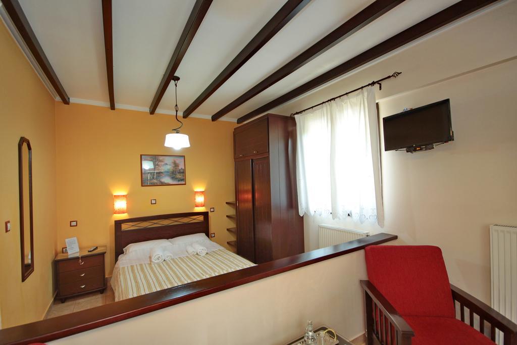 Melivoia Apartment Vitina Bagian luar foto