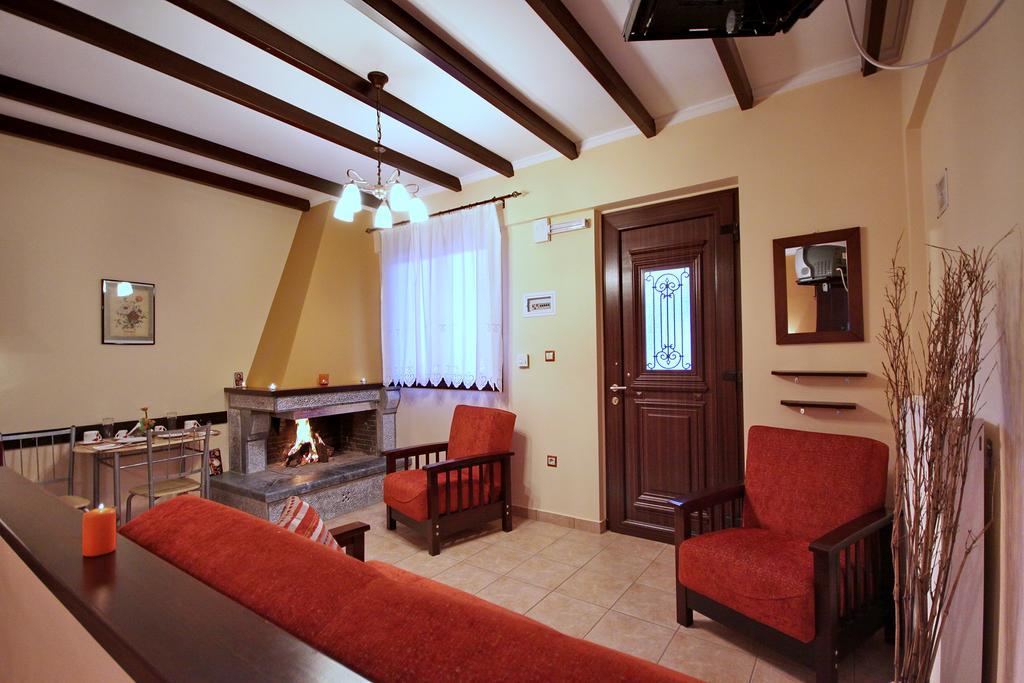 Melivoia Apartment Vitina Bagian luar foto